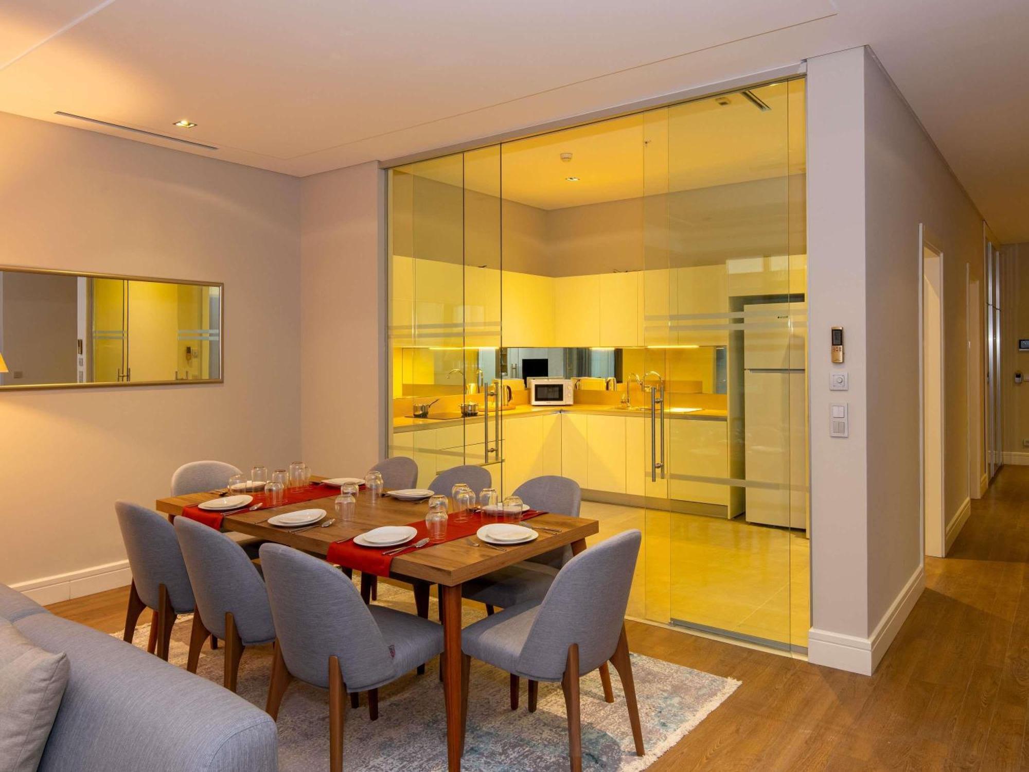 Movenpick Living Istanbul West Hotel ภายนอก รูปภาพ
